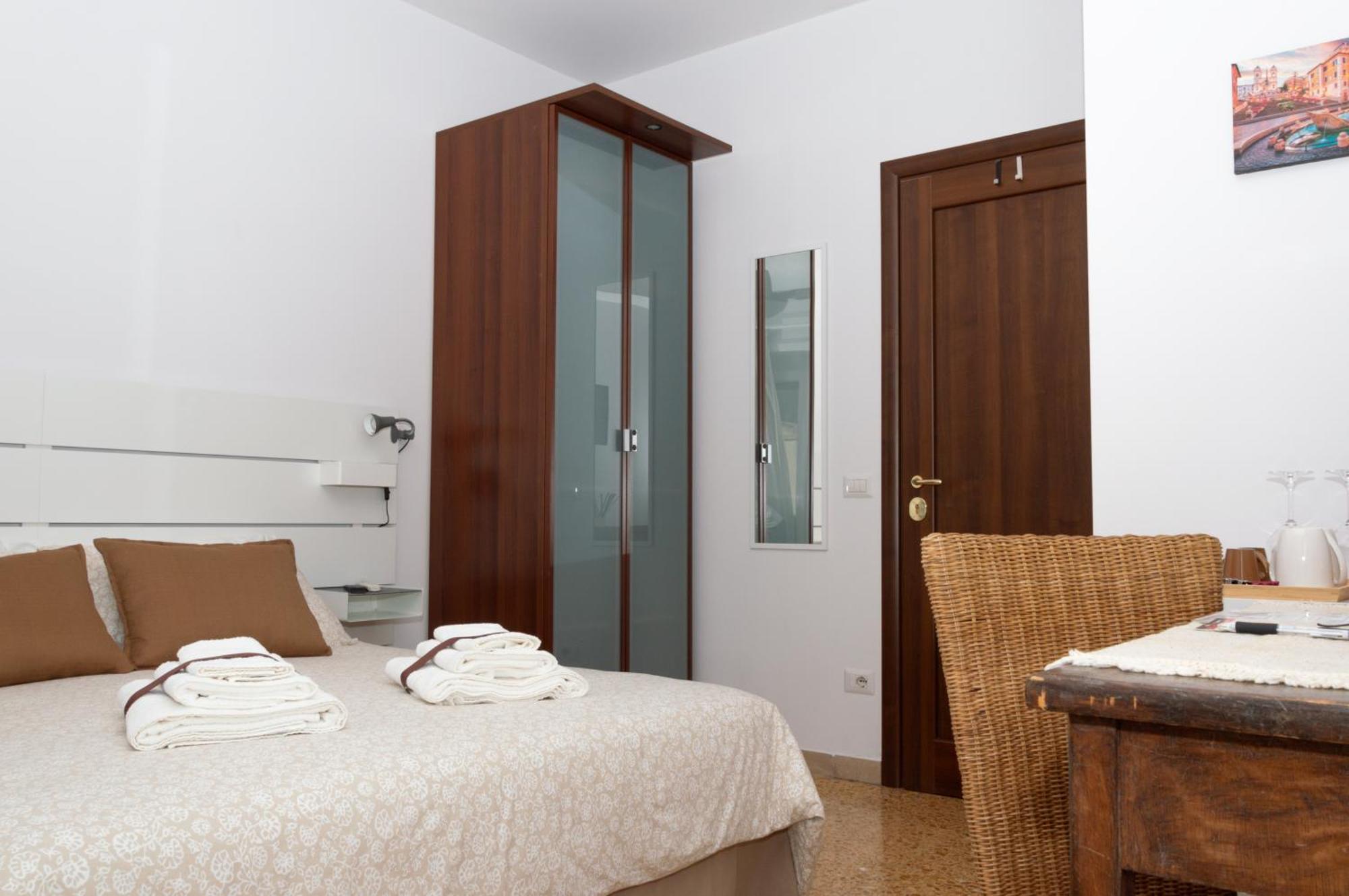 Testaccio Xix-Xxv Bed And Breakfast Roma Eksteriør bilde