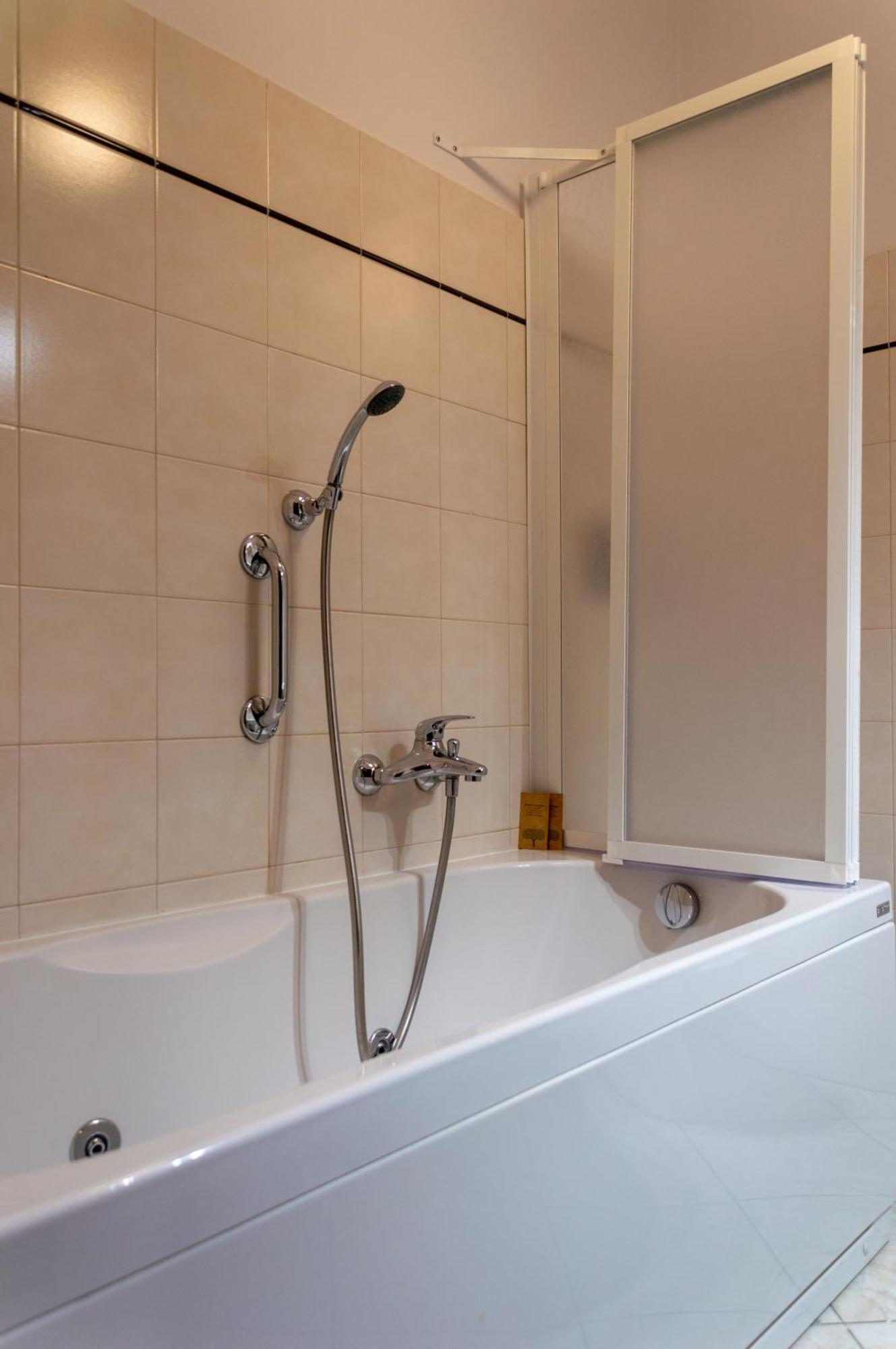 Testaccio Xix-Xxv Bed And Breakfast Roma Eksteriør bilde